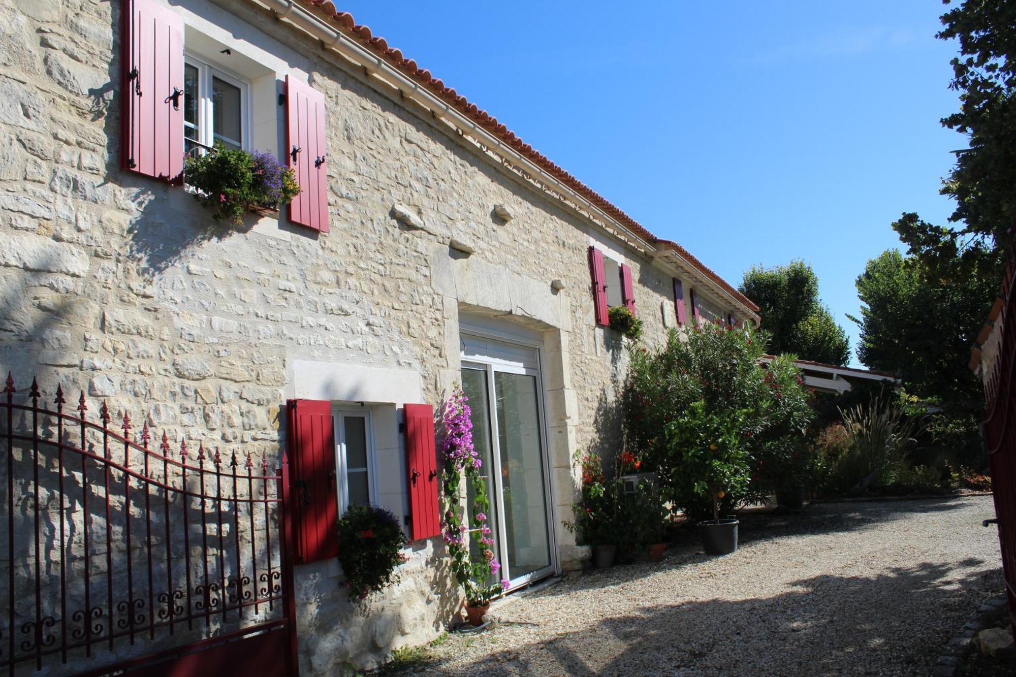Bed and Breakfast La Douce Charentaise Mérignac Exterior foto
